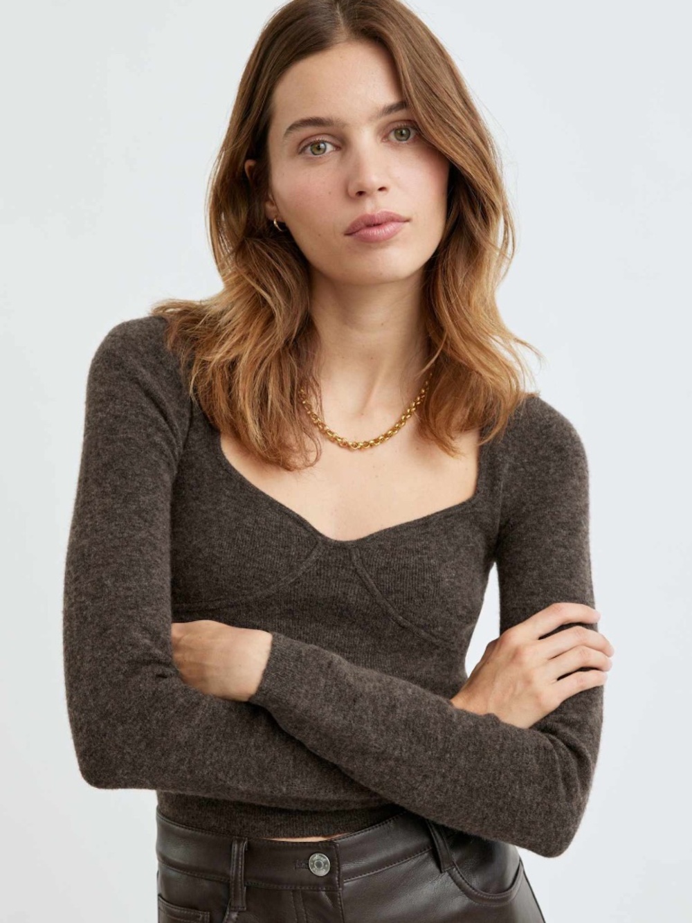 Aritzia - Wilfred Cashmere Sweetheart Bustier. Greer Sweater